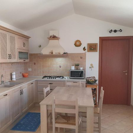 La Casa Di Sara Villa Pula Buitenkant foto
