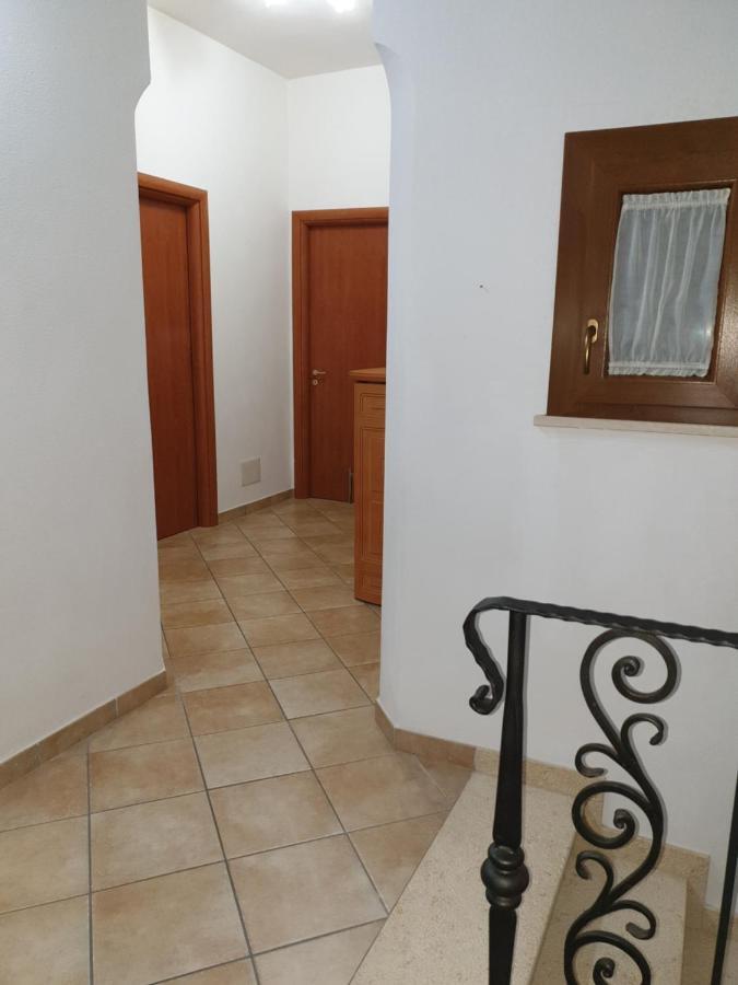 La Casa Di Sara Villa Pula Buitenkant foto