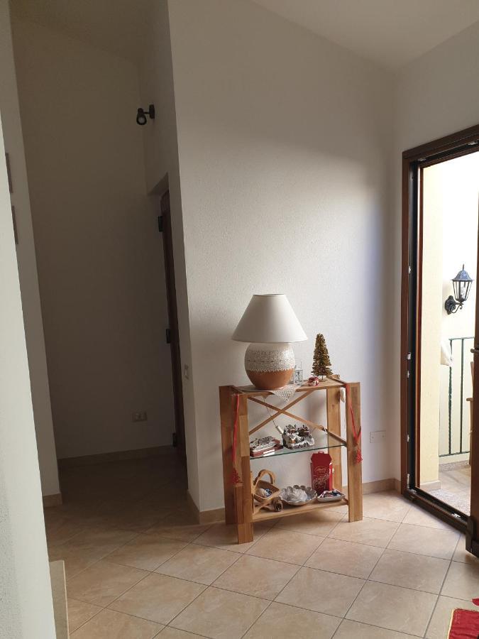 La Casa Di Sara Villa Pula Buitenkant foto